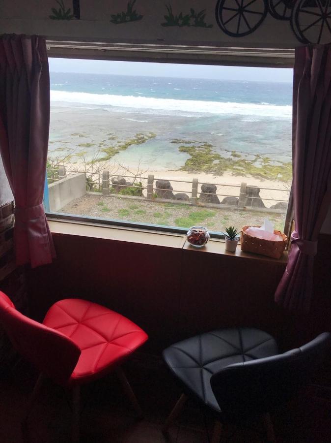 緑島郷 海人生海景民宿cest La Vie Bed & Breakfast エクステリア 写真