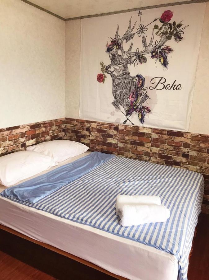 緑島郷 海人生海景民宿cest La Vie Bed & Breakfast エクステリア 写真